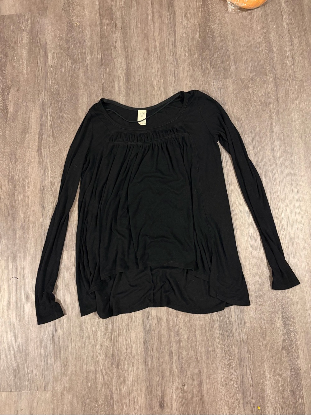 Women's Black Long-Sleeve Scoop Neck Layered Top